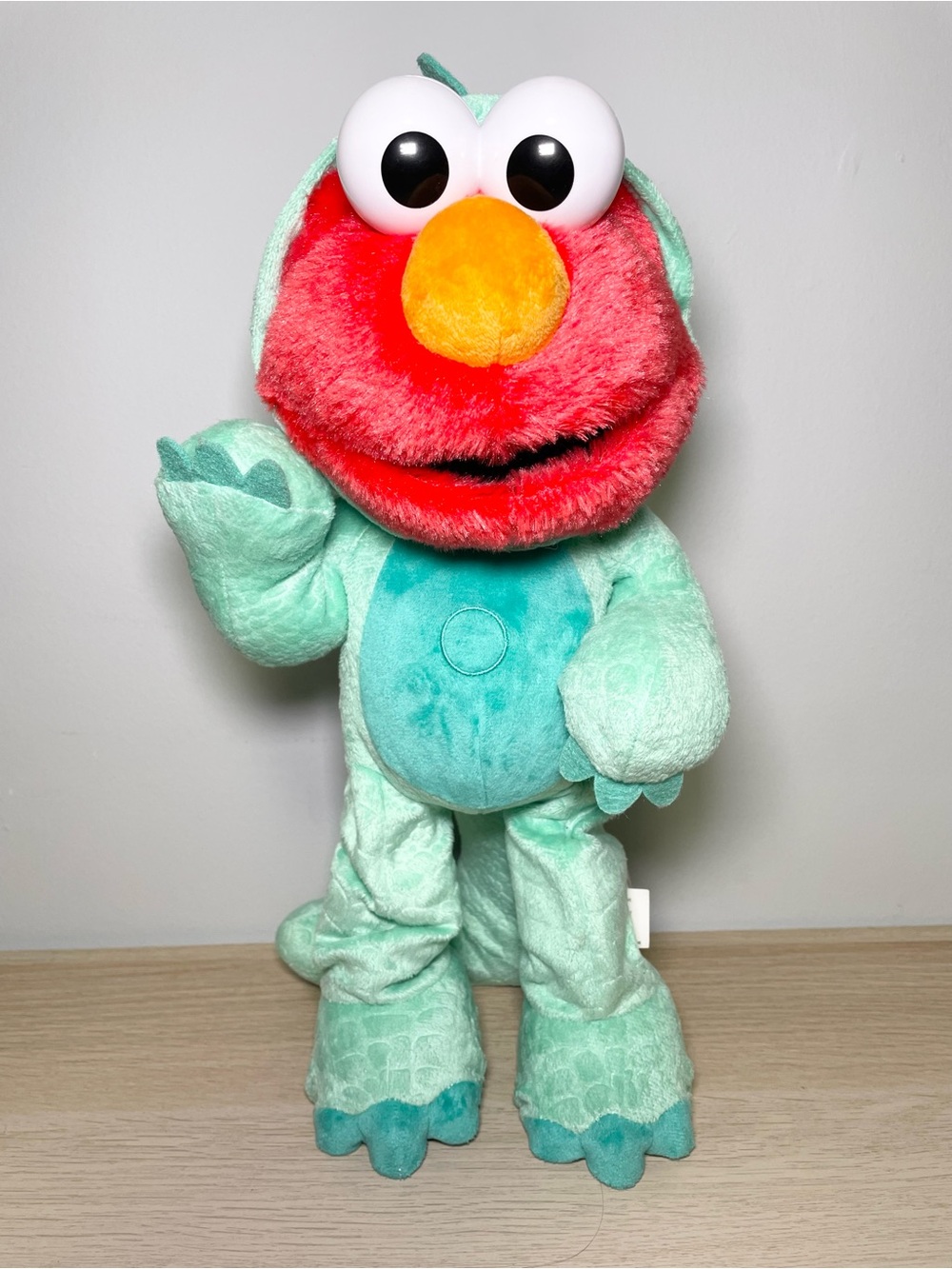 Sesame Street Dino Stomp Elmo 13” Interactive Sing & Dance Plush - WORKS!